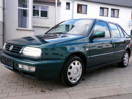 Volkswagen Vento, 1997